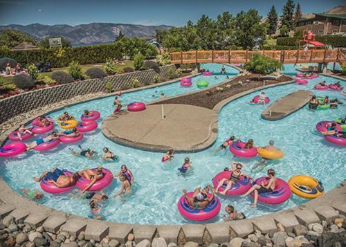 Next To Lake, Pool, 10 Acre Park, 1 Mile To Town, Best Prices Chelan Dış mekan fotoğraf